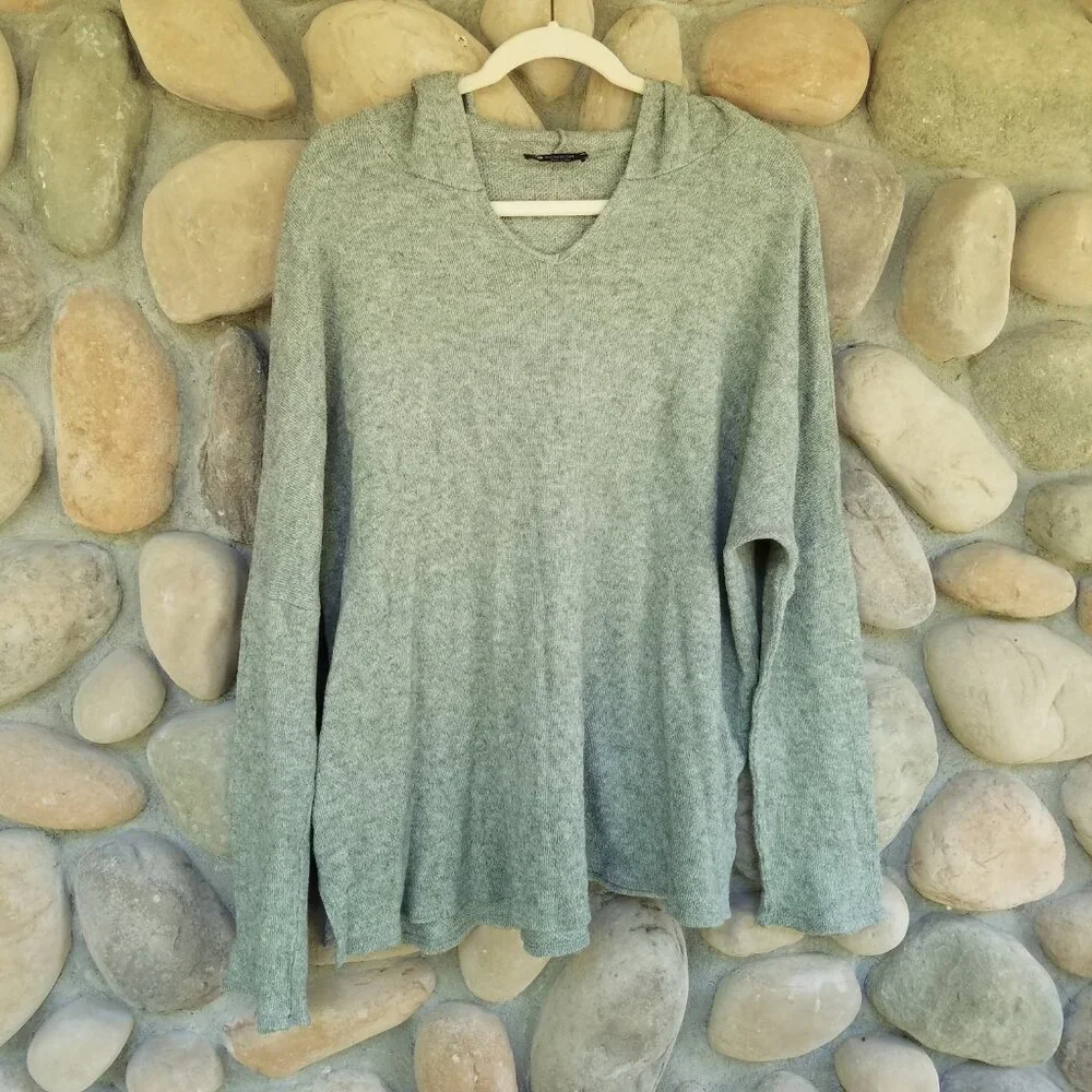 BOMBOM Green Women's Knit Women's Hoodie | Sweater Weather | Fall Essential - Picture 3 of 6